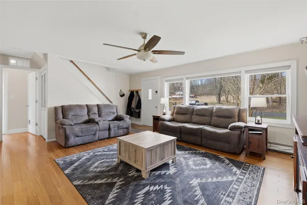 $359,000 | 22 Dunwoodie Drive, Kingston, NY 12401