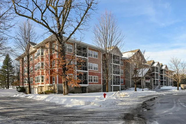 $315,000 | 9165 Comstock Lane North, Unit 204, Maple Grove, MN 55311