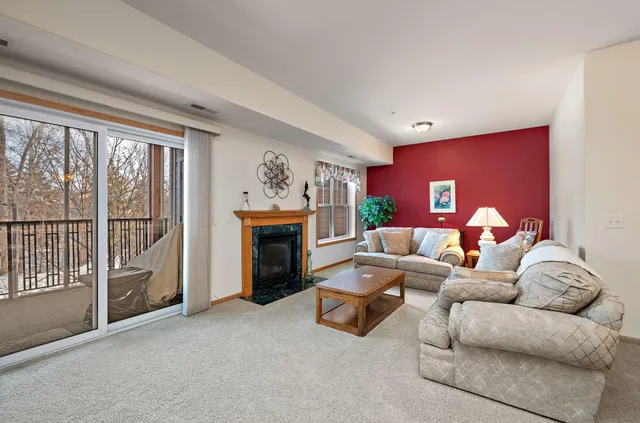 $315,000 | 9165 Comstock Lane North, Unit 204, Maple Grove, MN 55311