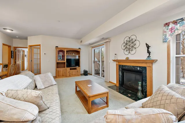 $315,000 | 9165 Comstock Lane North, Unit 204, Maple Grove, MN 55311