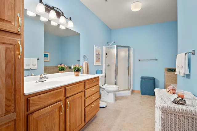 $315,000 | 9165 Comstock Lane North, Unit 204, Maple Grove, MN 55311