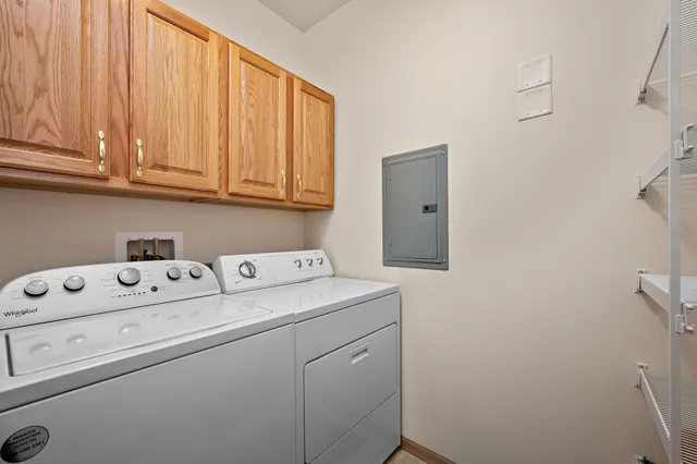 $315,000 | 9165 Comstock Lane North, Unit 204, Maple Grove, MN 55311