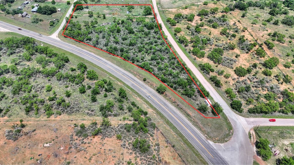0 West W Highway Valley Spring, TX 76885 - Photo 7 of 27 a view of a garden from a balcony