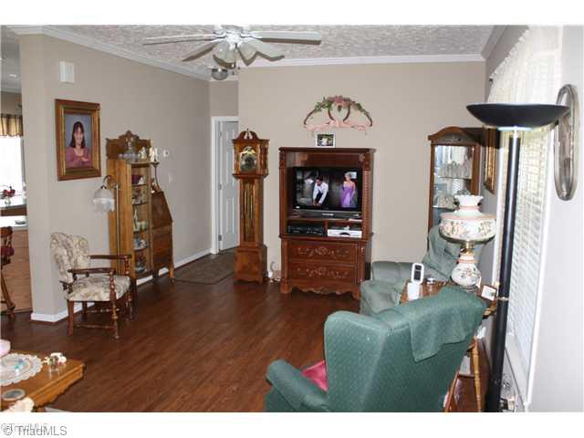 113 Miller Road Mount Airy, NC 27030 - Photo 4 of 16 Living Room.