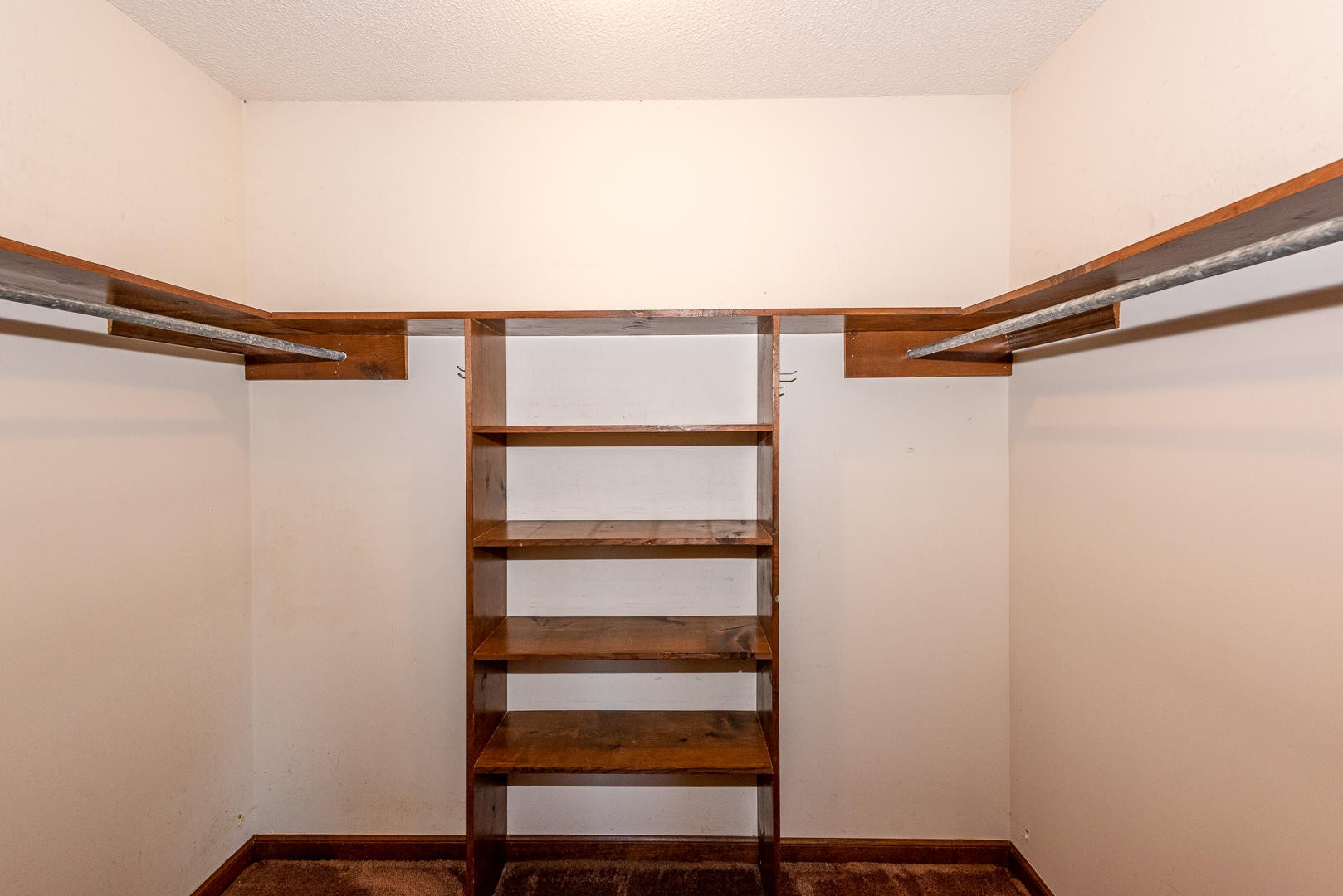 4333 Morganton Road Maryville, TN 37801 - Photo 20 of 40 a view of small space with racks on the wall