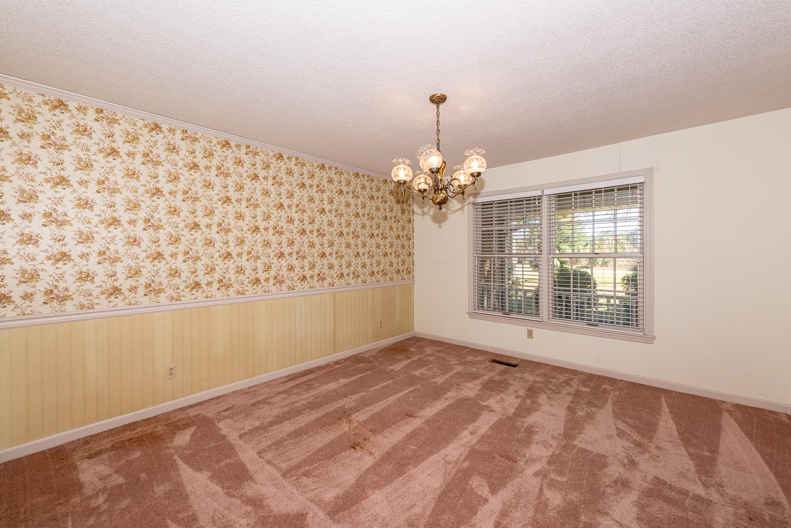 4333 Morganton Road Maryville, TN 37801 - Photo 4 of 40 a view of an empty room with a window
