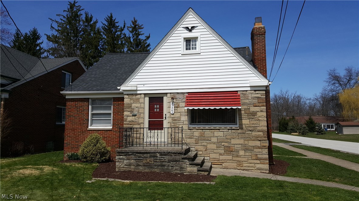 21342 Eaton Road Cleveland, OH 44126 - Photo 1 of 31 Gallery Image 1