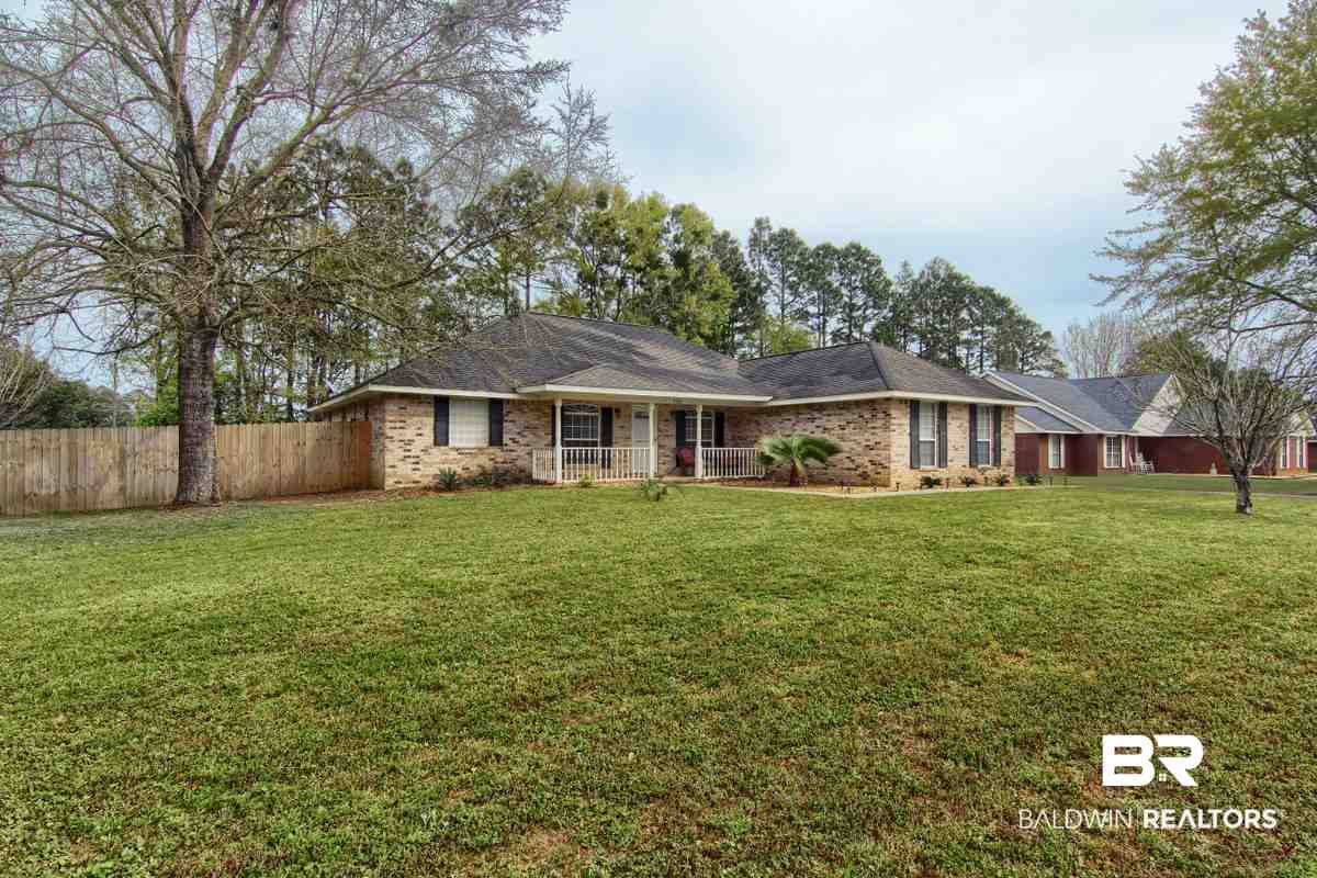 100 Washington Boulevard Foley, AL 36535 - Photo 2 of 26