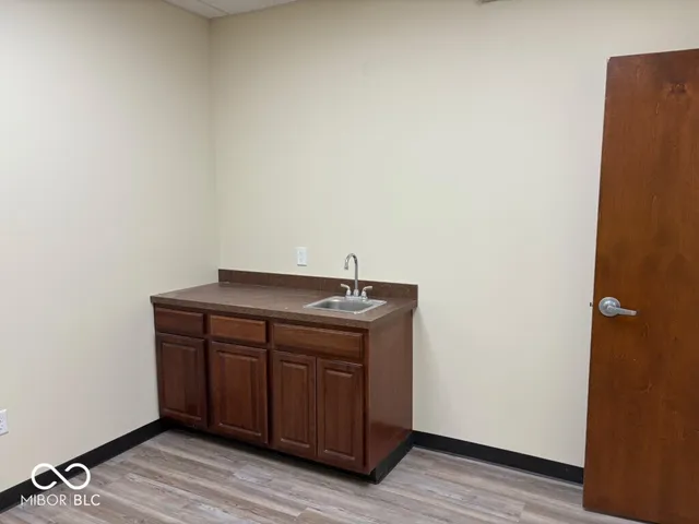 $13 | 503 New York Avenue, New Castle, IN 47362