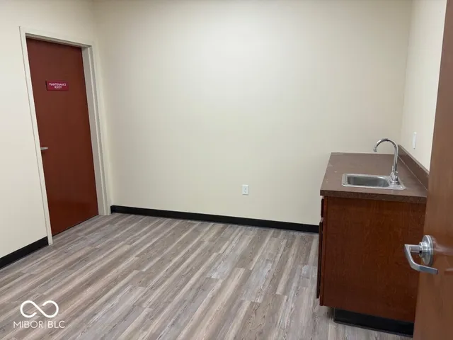 $13 | 503 New York Avenue, New Castle, IN 47362