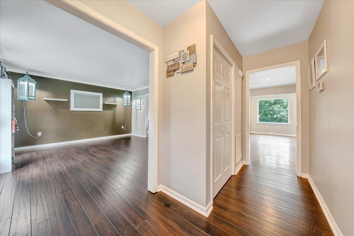 3702 Winding Way Road Southwest Roanoke, VA 24015 - Photo 8 of 80 008-MIB02234