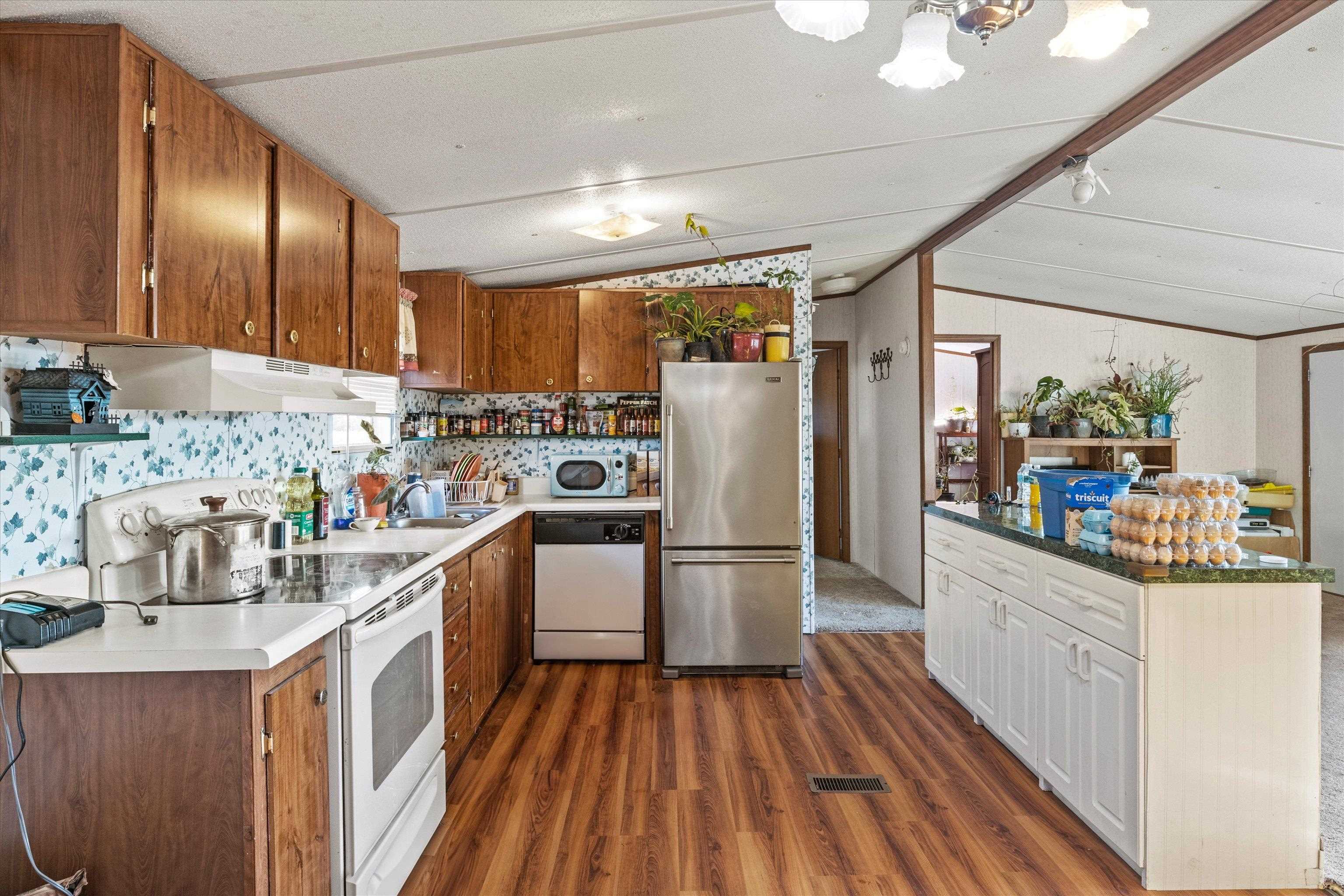 644 Treeline Road Grand Ridge, FL 32442 - Photo 20 of 46