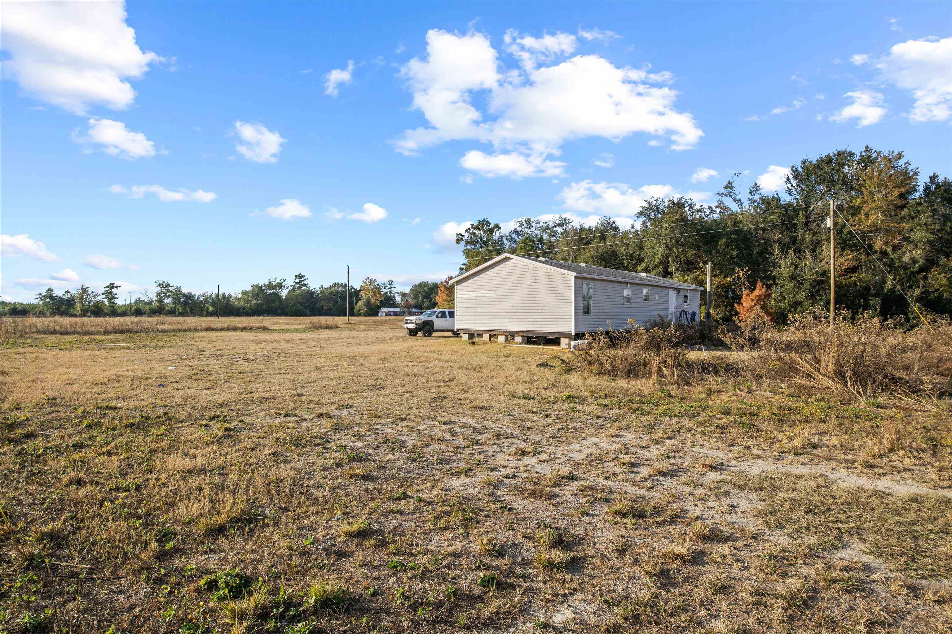 644 Treeline Road Grand Ridge, FL 32442 - Photo 29 of 46