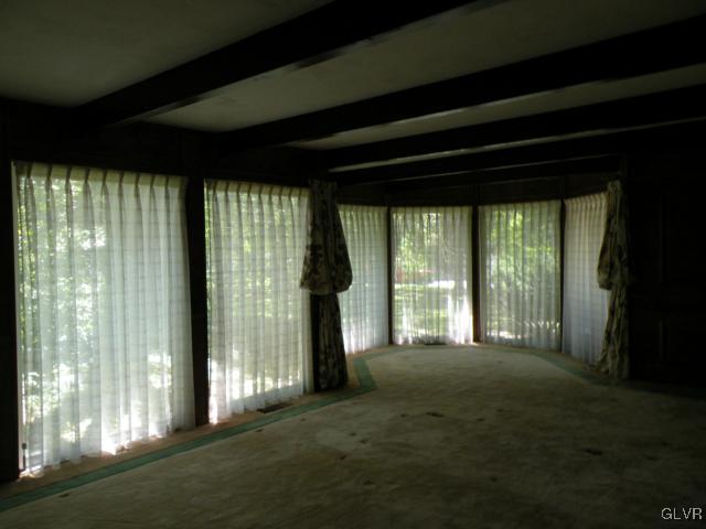2214 Nottingham Road Allentown, PA 18103 - Photo 26 of 40 LARGE FORMAL LIVING ROOM