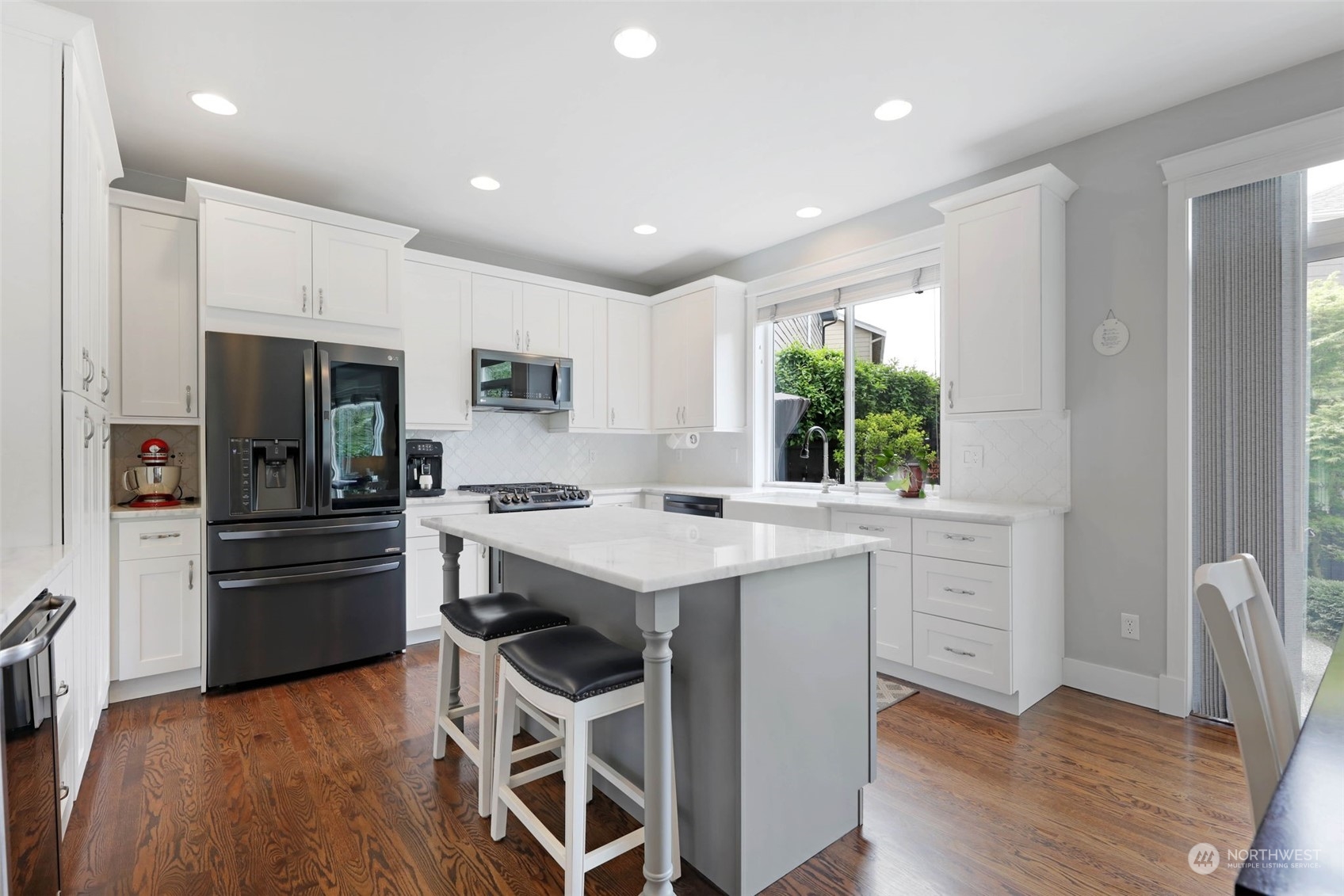 16730 39th Avenue Southeast Bothell, WA 98012 - Photo 12 of 38