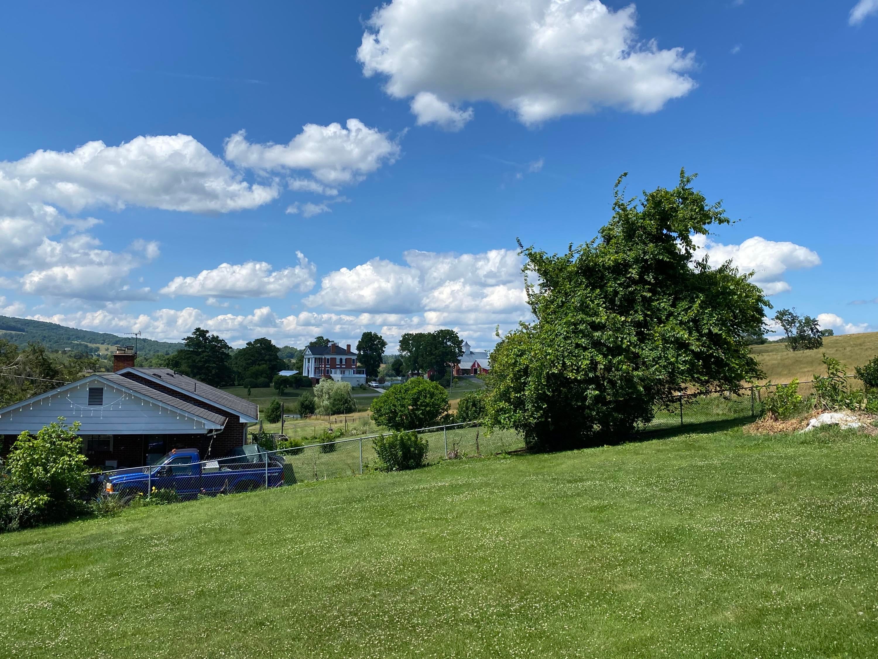 243 Green Hill Road Union, WV 24983 - Photo 7 of 34 Gallery Image 7