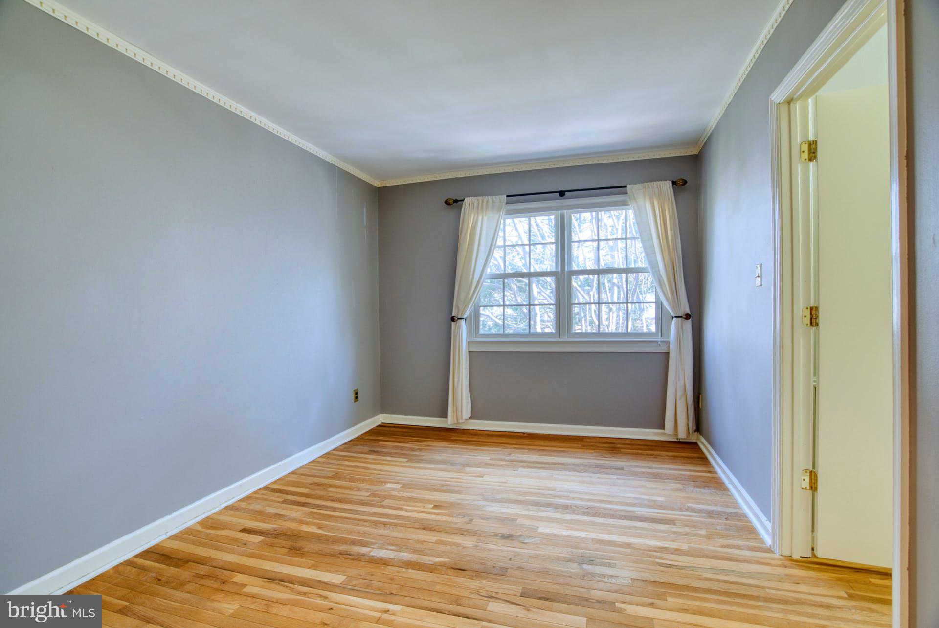 1817 Wainwright Drive Reston, VA 20190 - Photo 23 of 47 Gallery Image 23