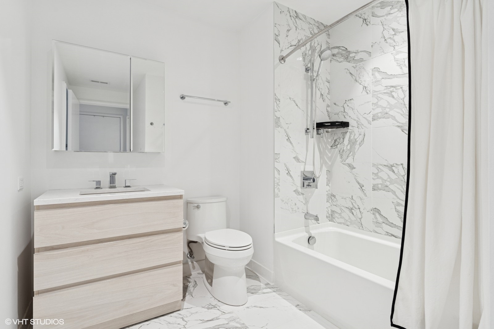 1400 West Monroe Street, Unit 2D Chicago, IL 60607 - Photo 18 of 21