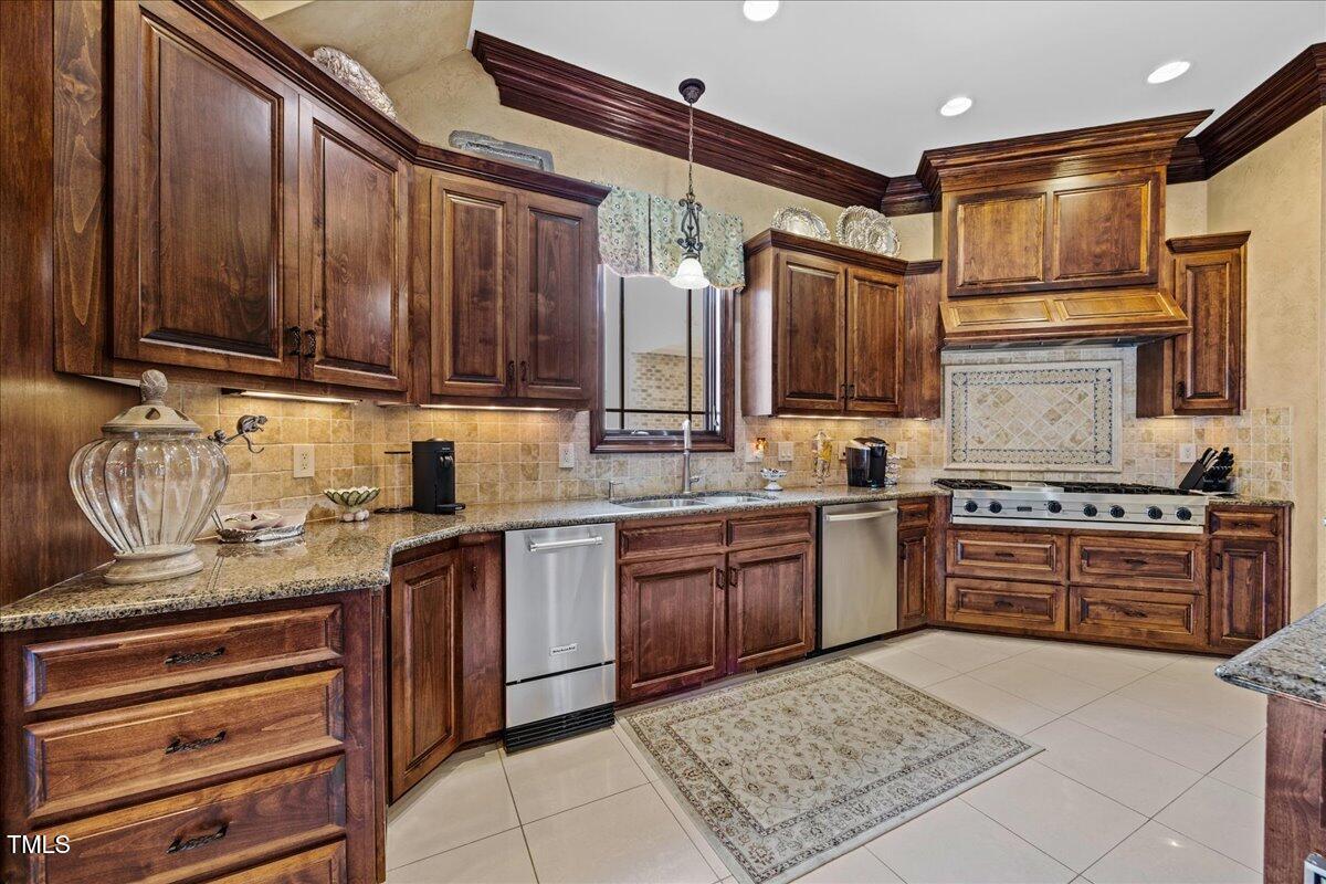 2708 Hodge Road Raleigh, NC 27610 - Photo 18 of 89 019-2A1A1898