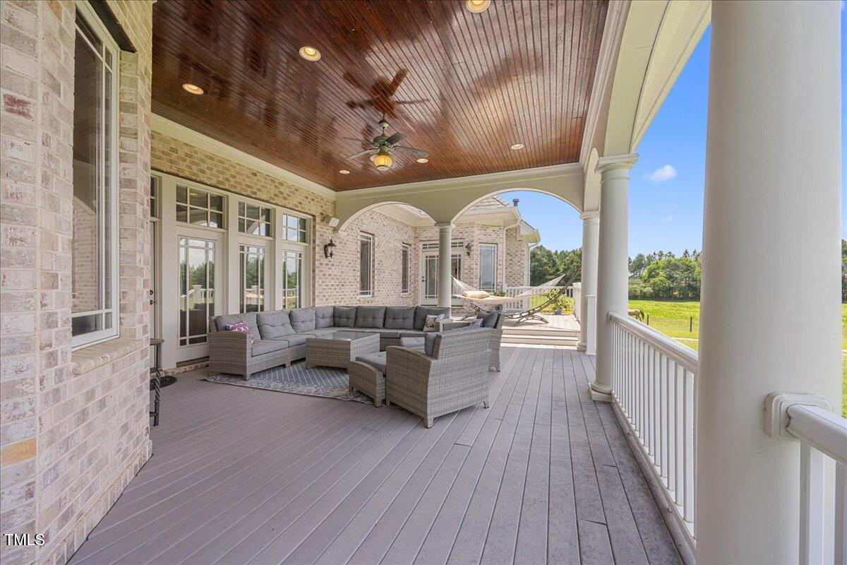 2708 Hodge Road Raleigh, NC 27610 - Photo 73 of 89 074-2A1A2114