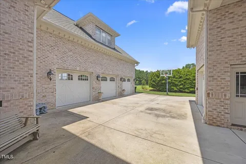 $1,650,000 | 2708 Hodge Road, Raleigh, NC 27610