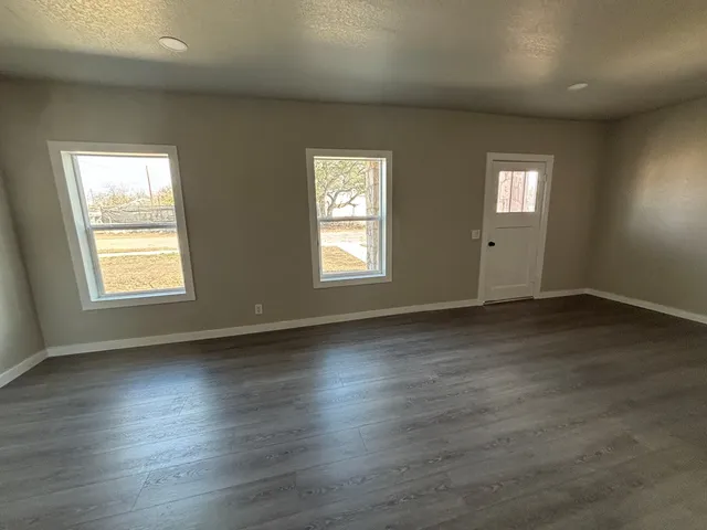 $218,000 | 205 South Price Street, Rocksprings, TX 78880