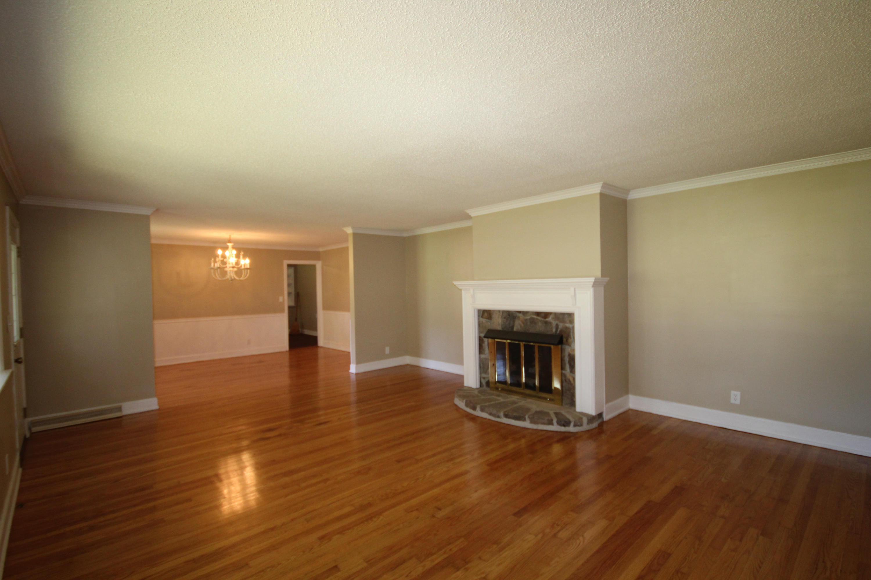 6850 Longview Road Chattanooga, TN 37421 - Photo 4 of 17 IMG_1979
