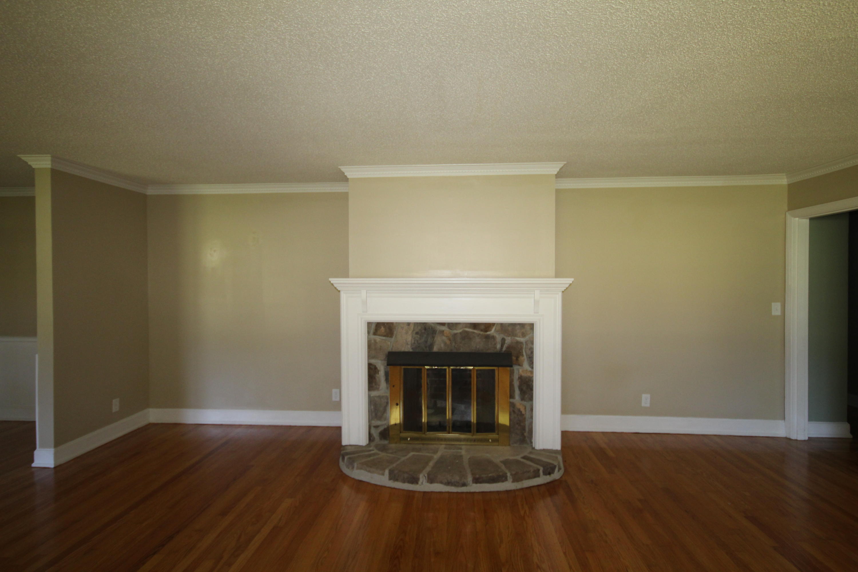 6850 Longview Road Chattanooga, TN 37421 - Photo 5 of 17 IMG_1989