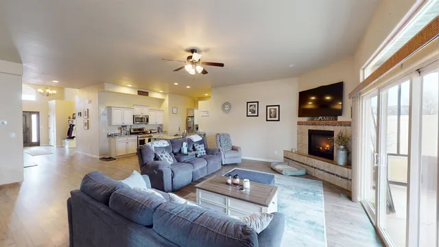 $594,500 | 952 Echo Canyon Street, Fruita, CO 81521