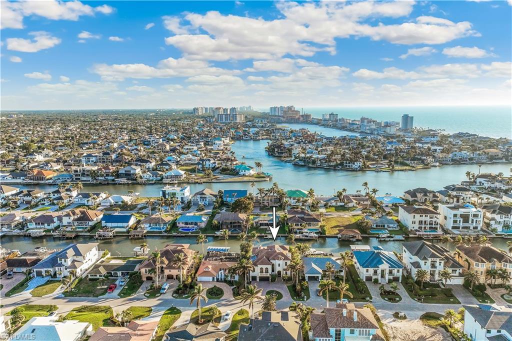 280 Egret Avenue Naples, FL 34108 - Photo 5 of 44