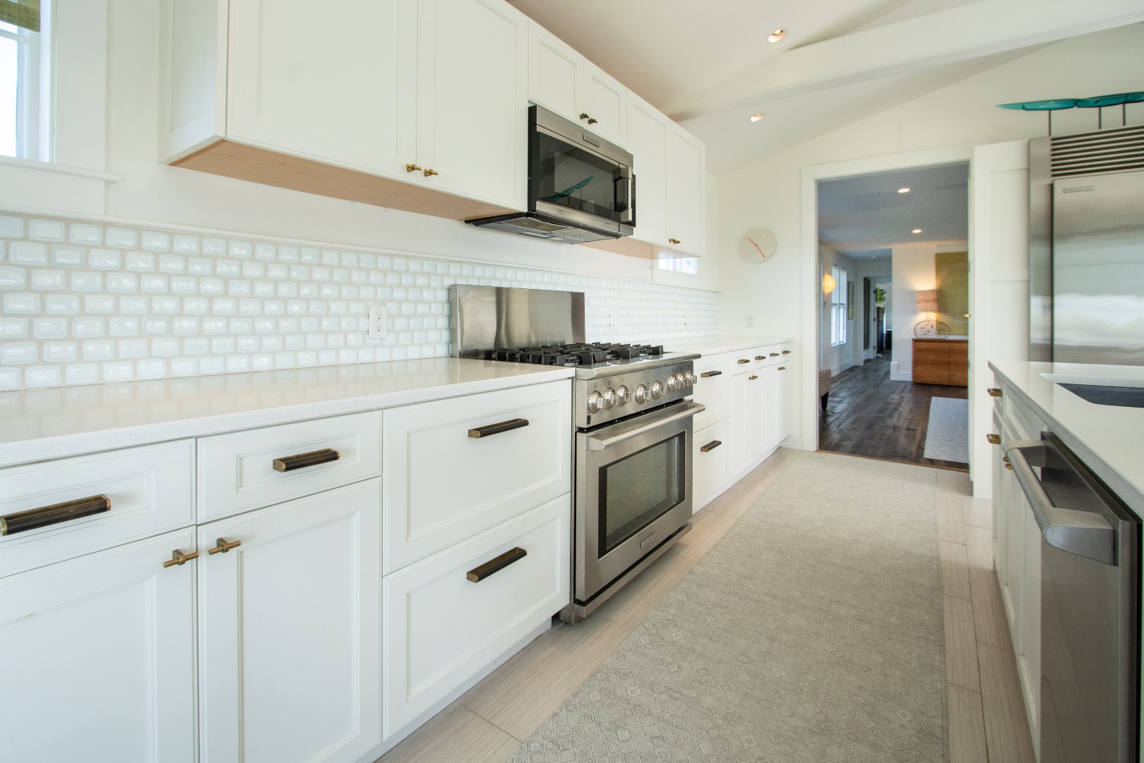 73 Baxter Road Nantucket, MA 02554 - Photo 20 of 46 Gallery Image 20