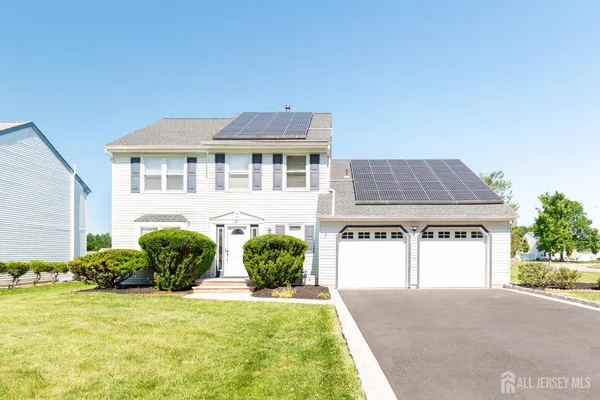 $799,000 | 80 Sturbridge Drive, Piscataway, NJ 08854