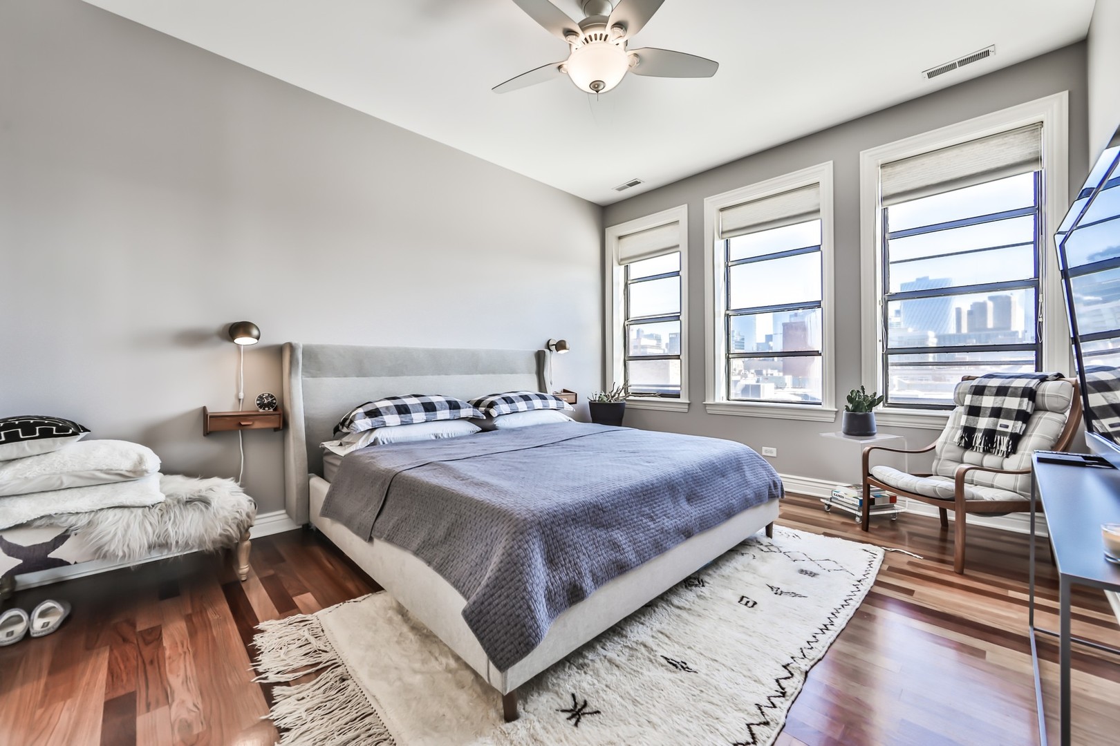 1148 West Monroe Street, Unit 5SE Chicago, IL 60607 - Photo 11 of 25 a bedroom with a bed and a window
