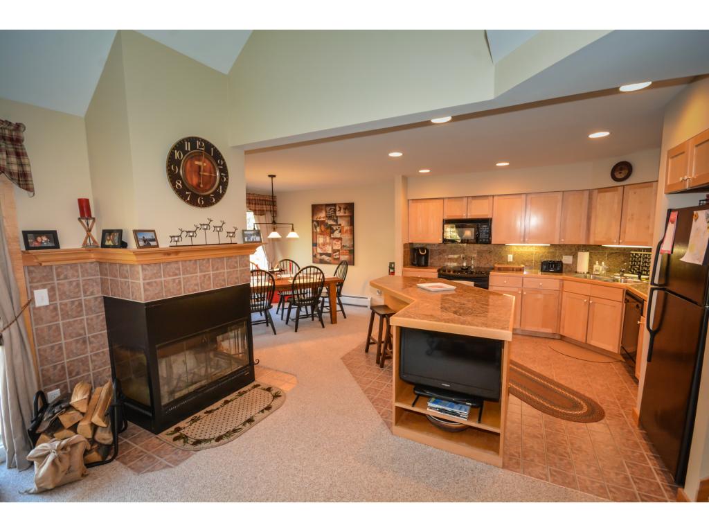 39 A Kingswood Road, Unit A West Dover, VT 05356 - Photo 2 of 11 Gallery Image 2
