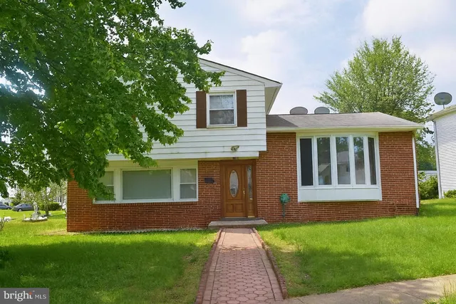 $2,950 | 6820 Cherokee Drive, Baltimore, MD 21209