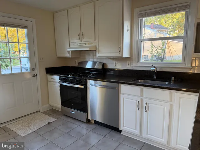 $2,950 | 6820 Cherokee Drive, Baltimore, MD 21209