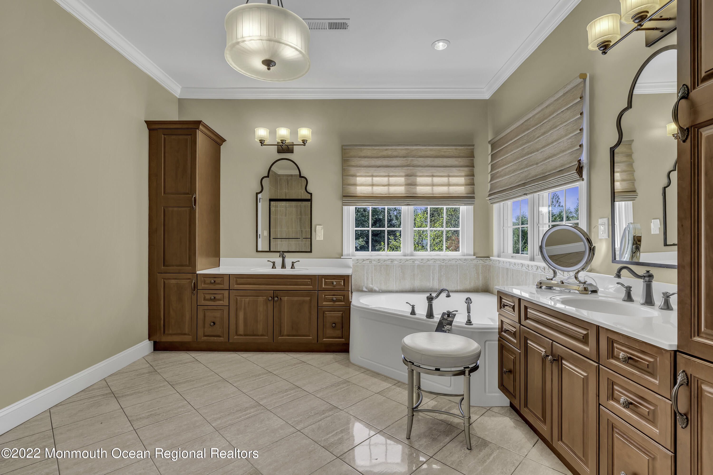 23 Thompson Grove Road Freehold, NJ 07728 - Photo 28 of 46 122_dsc00157