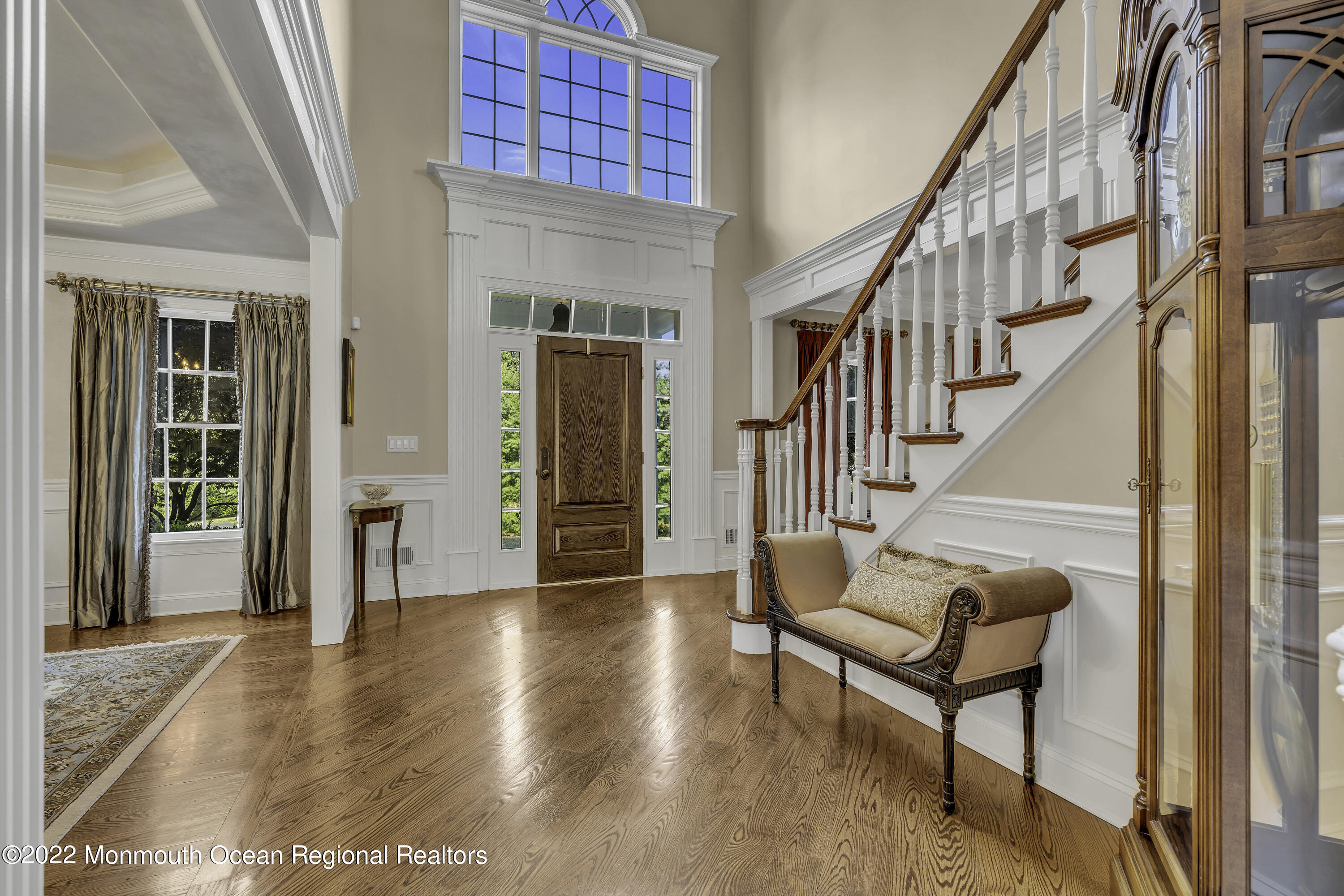 23 Thompson Grove Road Freehold, NJ 07728 - Photo 5 of 46 024_dsc00292