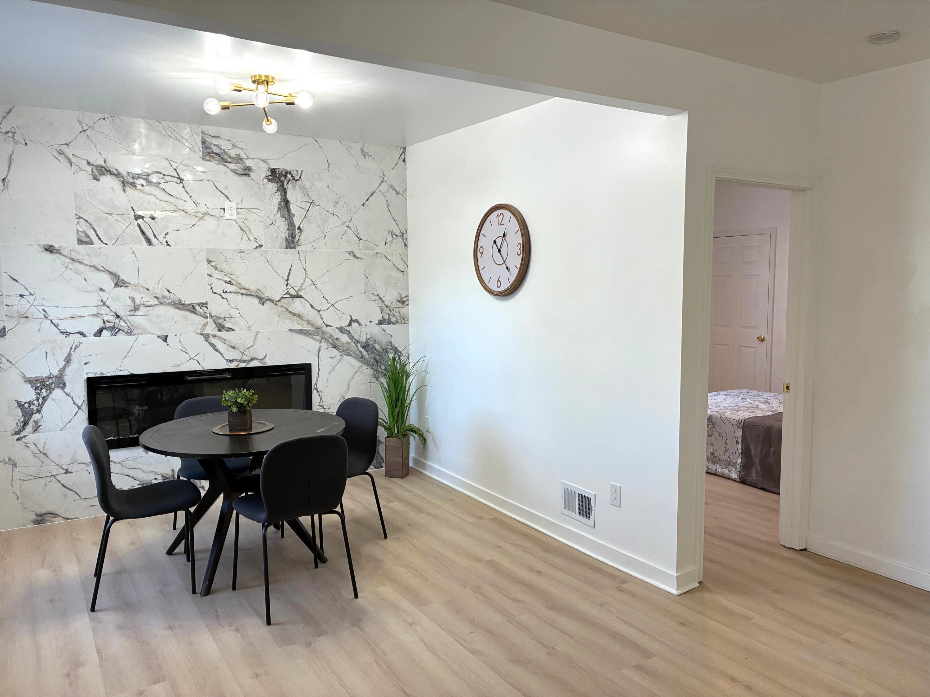 2822 North 34th Street Milwaukee, WI 53210 - Photo 4 of 18 Dining Room