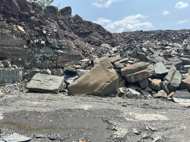 $639,000 | 5342 Highway 492, Susquehanna, PA 18847