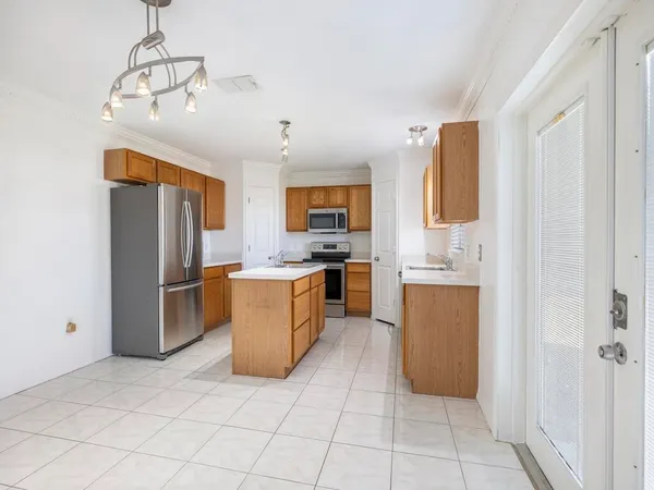 $3,000 | 981 Southwest McElroy Avenue, Port St. Lucie, FL 34953