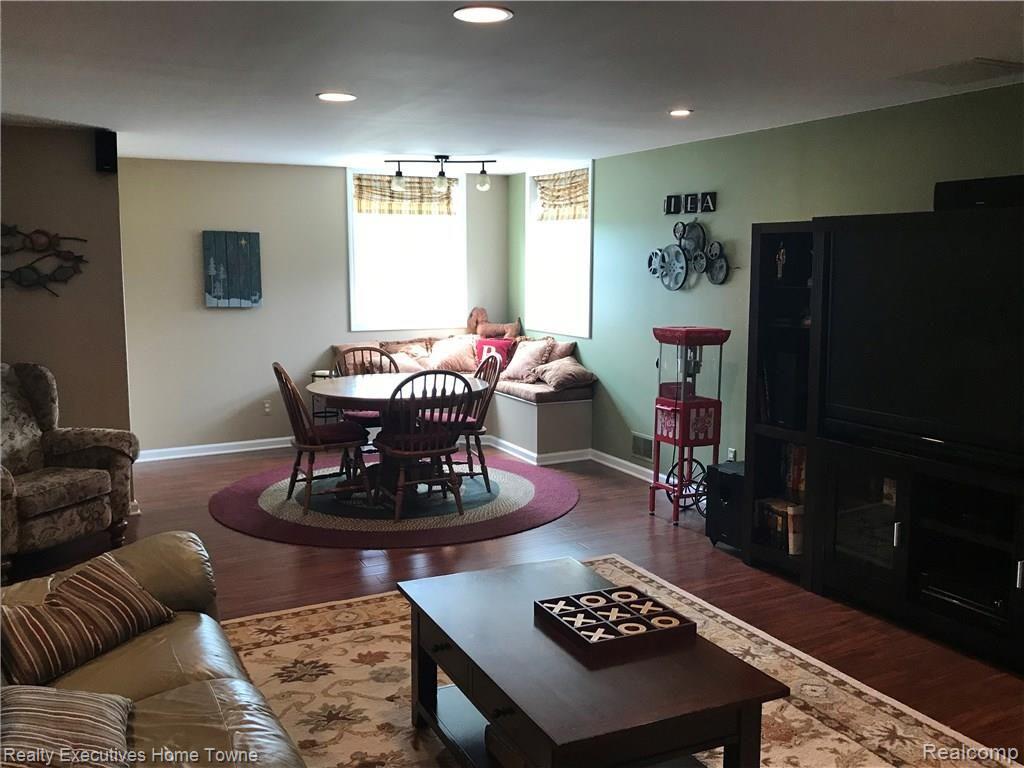 15882 Tubspring Road Allenton, MI 48002 - Photo 55 of 69 IMG_9981.JPG