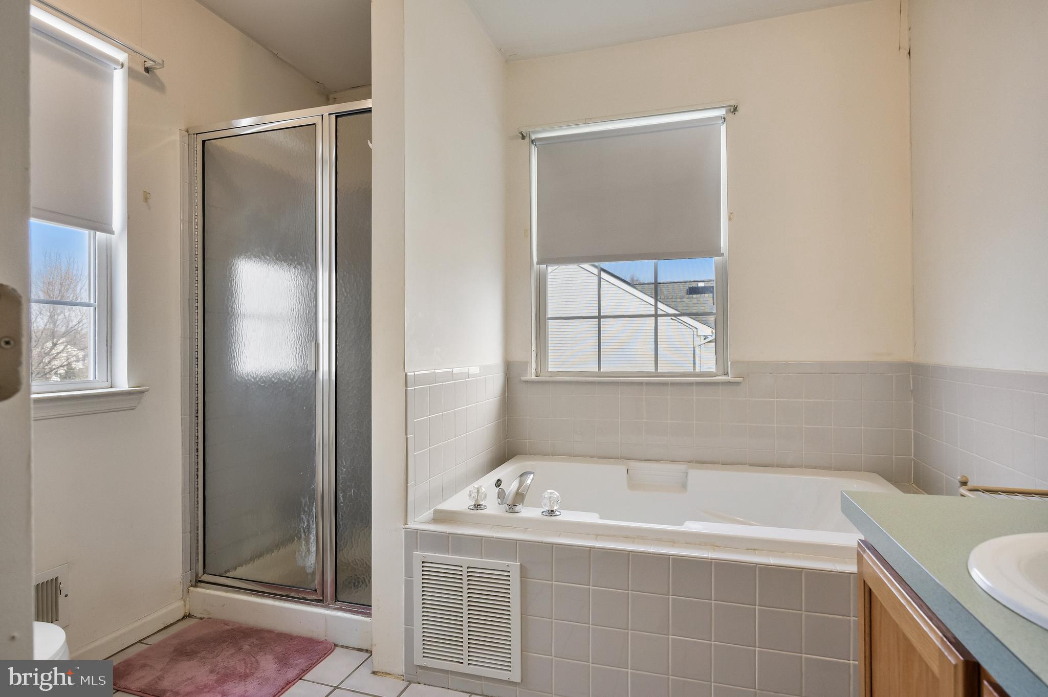 33 Colts Gait Road Marlton, NJ 08053 - Photo 27 of 41 a bathroom with a bathtub and shower