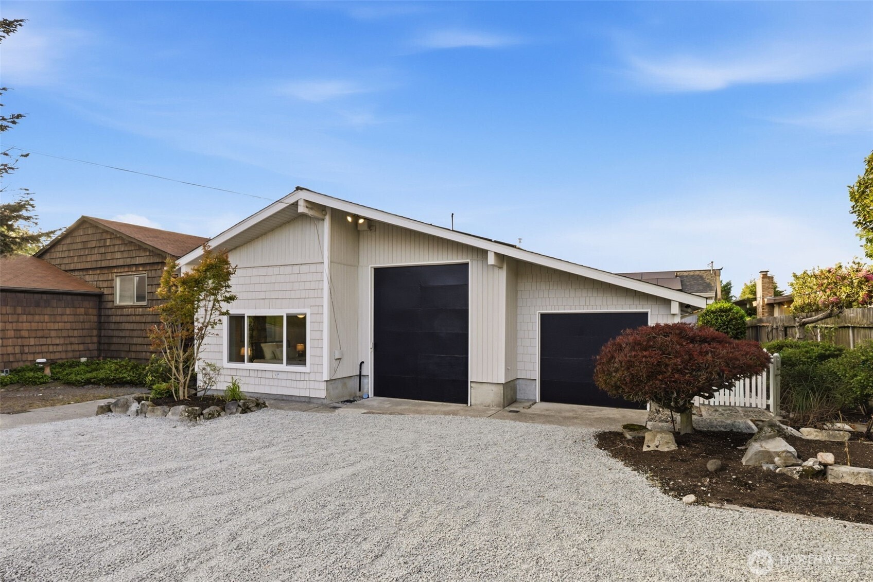 622 Southwest Othello Street Seattle, WA 98106 - Photo 1 of 39