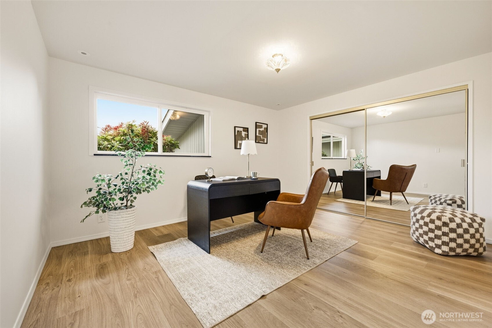 622 Southwest Othello Street Seattle, WA 98106 - Photo 17 of 39