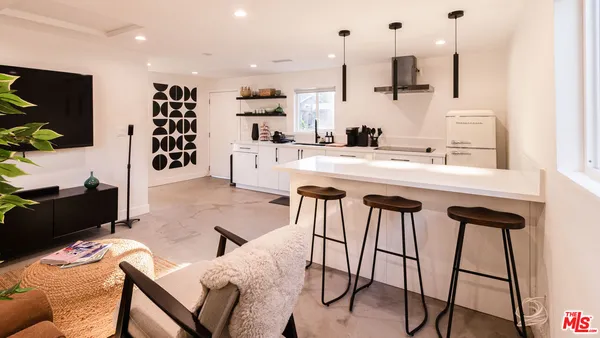 $4,500 | 801 Daly Road, Unit 801, Ojai, CA 93023