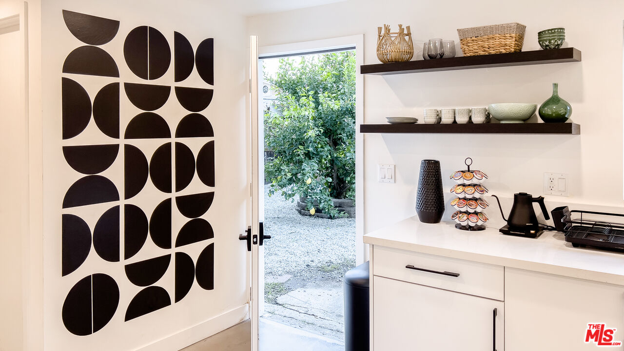 801 Daly Road, Unit 801 Ojai, CA 93023 - Photo 12 of 16