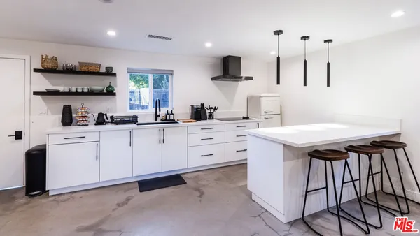 $4,500 | 801 Daly Road, Unit 801, Ojai, CA 93023