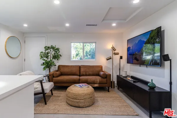 $4,500 | 801 Daly Road, Unit 801, Ojai, CA 93023