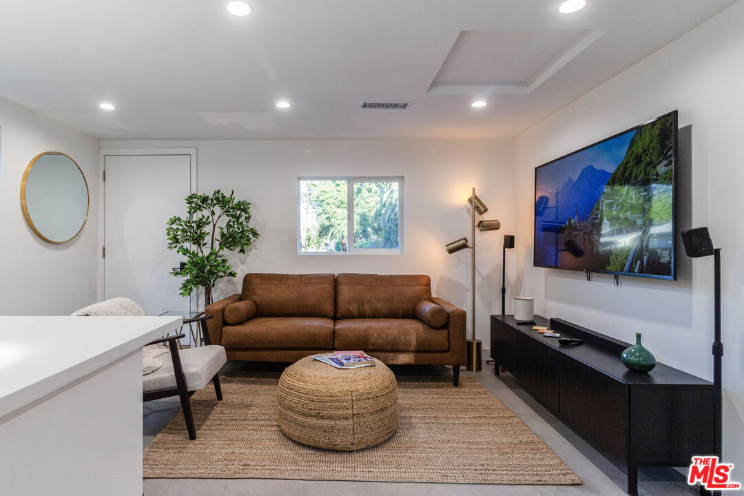 801 Daly Road, Unit 801 Ojai, CA 93023 - Photo 5 of 16